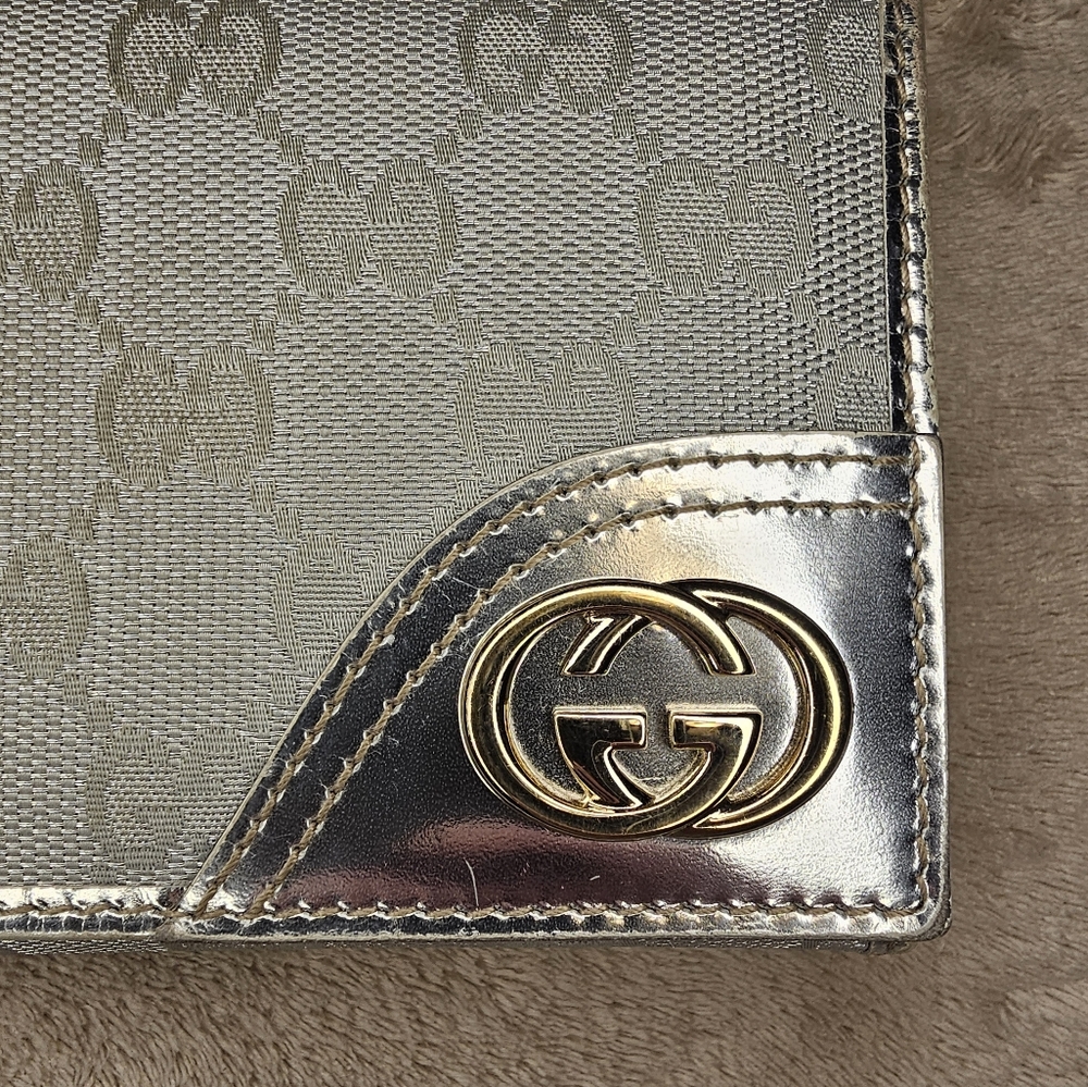 Gucci Rare Silver canvas Long Wallet with Box - Picture 2 of 16